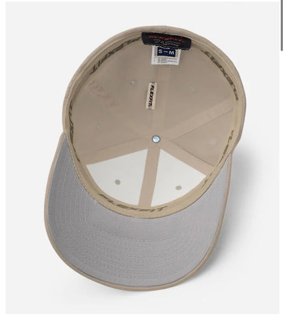 Casquette Flexfit logo compact